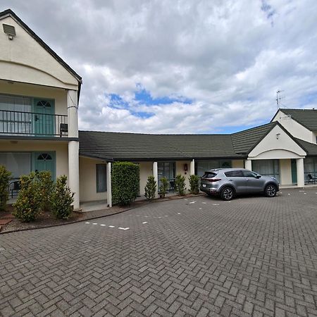 Great Lake Motel Taupo Exterior photo
