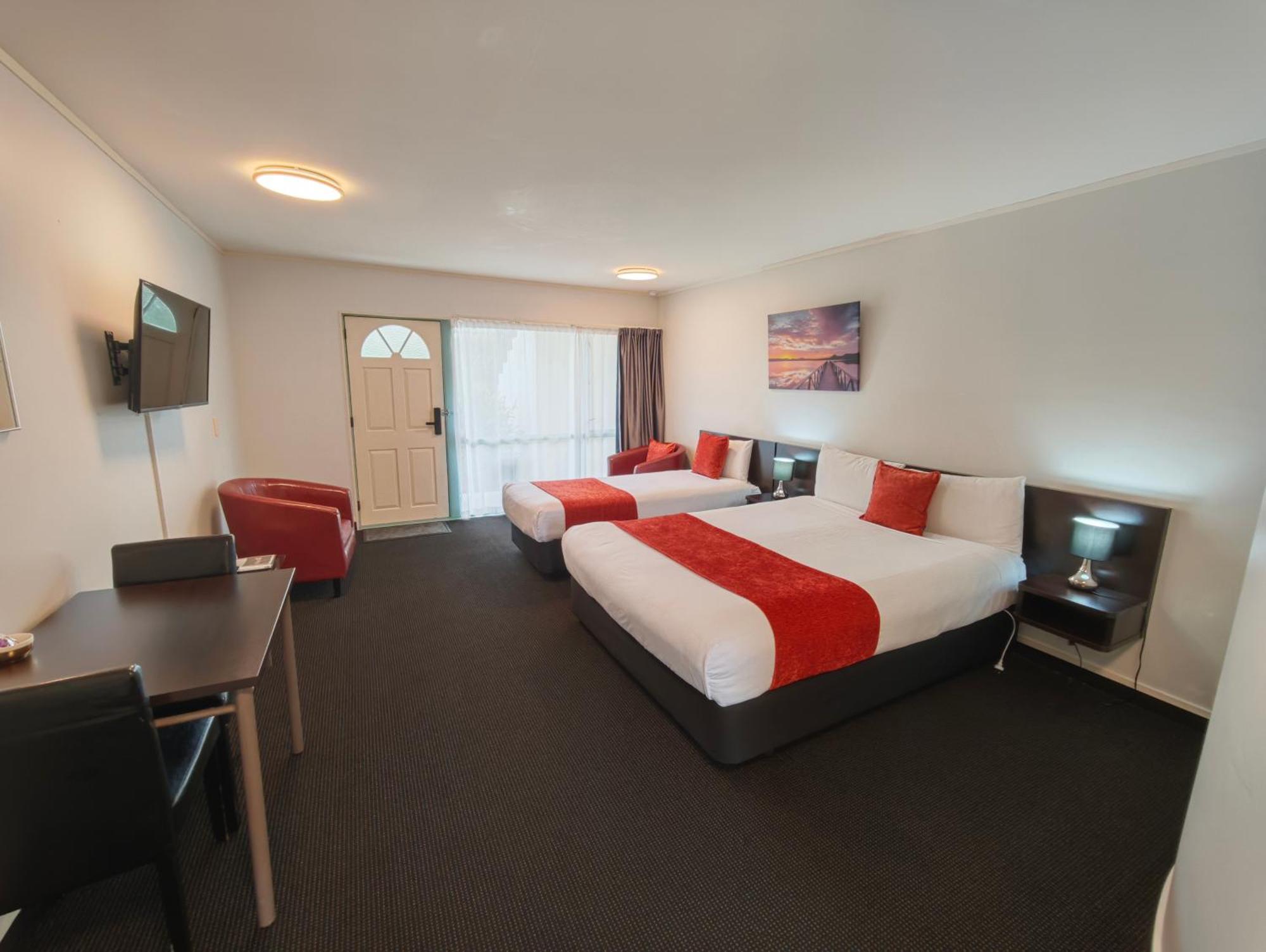 Great Lake Motel Taupo Exterior photo