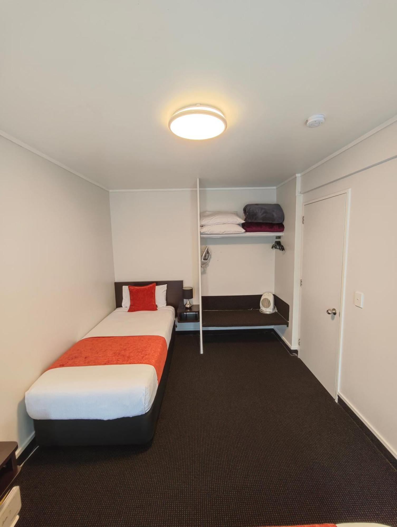 Great Lake Motel Taupo Exterior photo