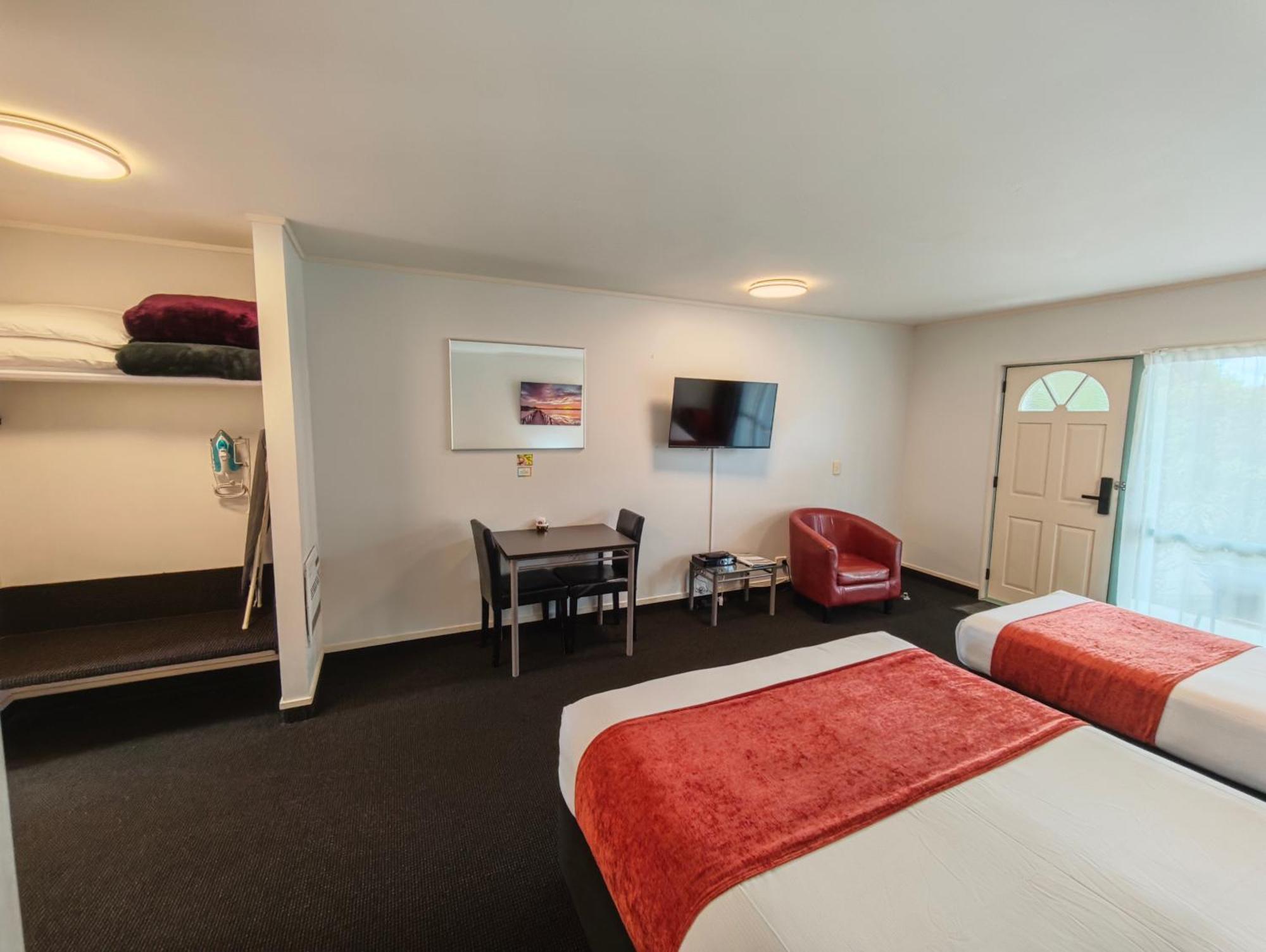Great Lake Motel Taupo Exterior photo