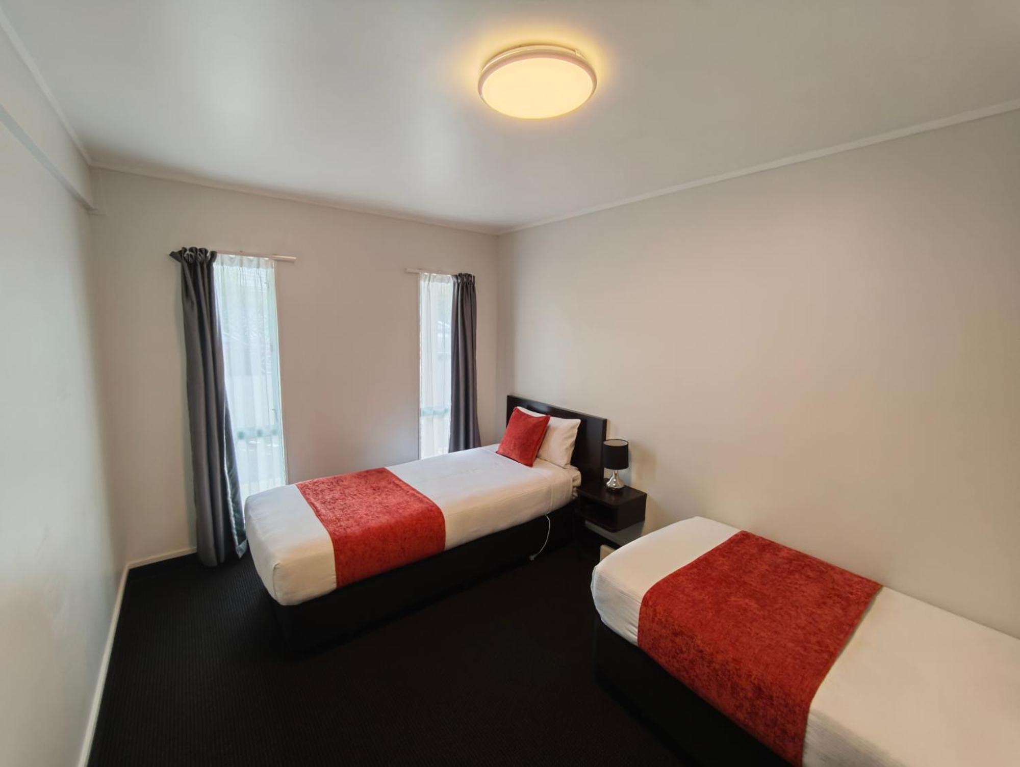 Great Lake Motel Taupo Exterior photo